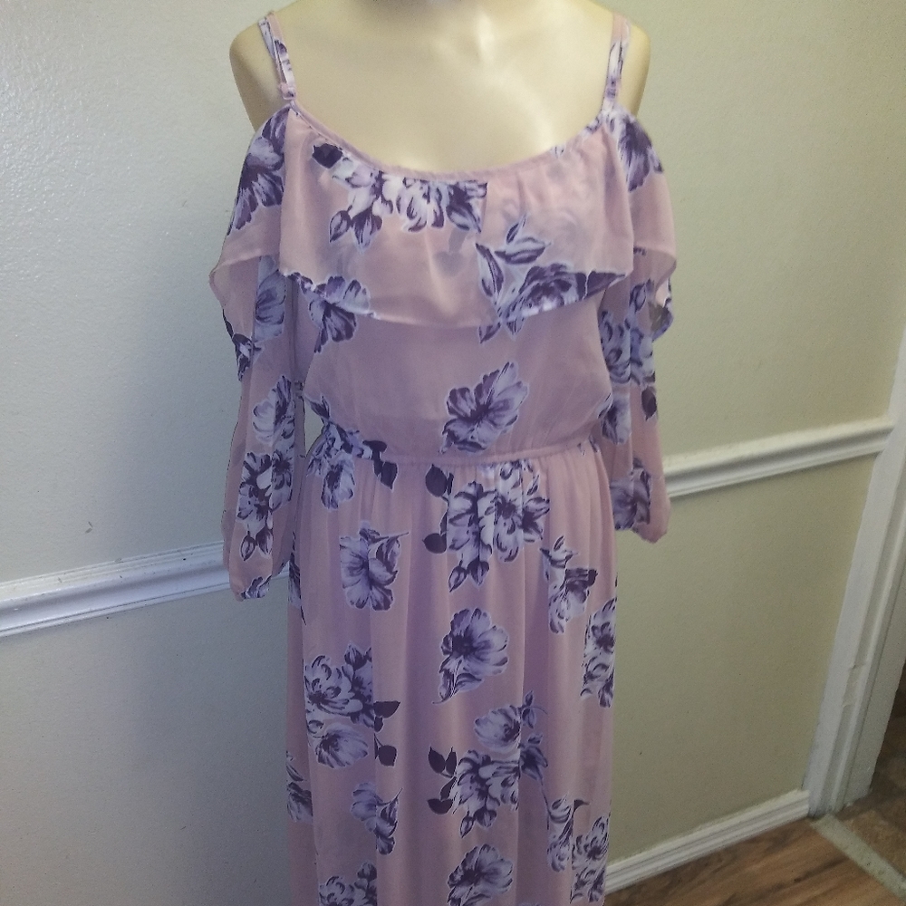 Flowered open shoulder long dress
